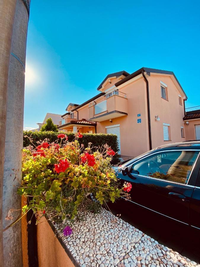 Apartments Brnada Umag Exterior photo